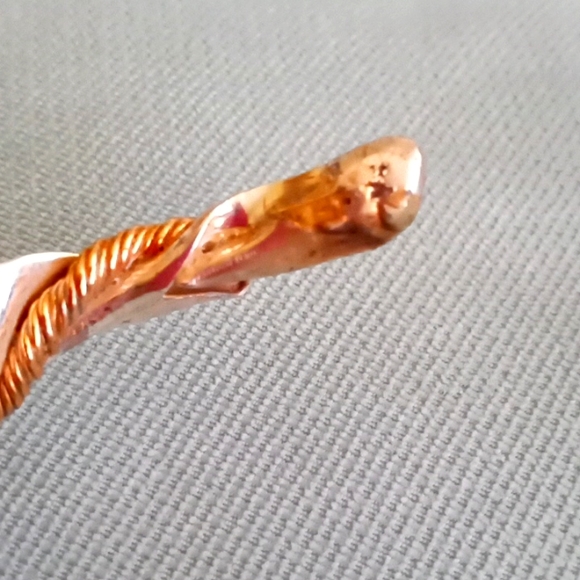 ARTIST MADE COLLAR NECKLACE - Picture 9 of 10